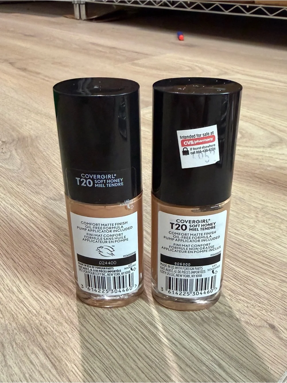 COVERGIRL TruBlend Matte Made Liquid Foundation T20 Soft Honey 2x lot New Sealed